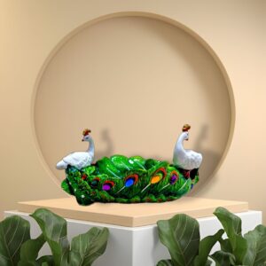 Peacock Feathered Nest